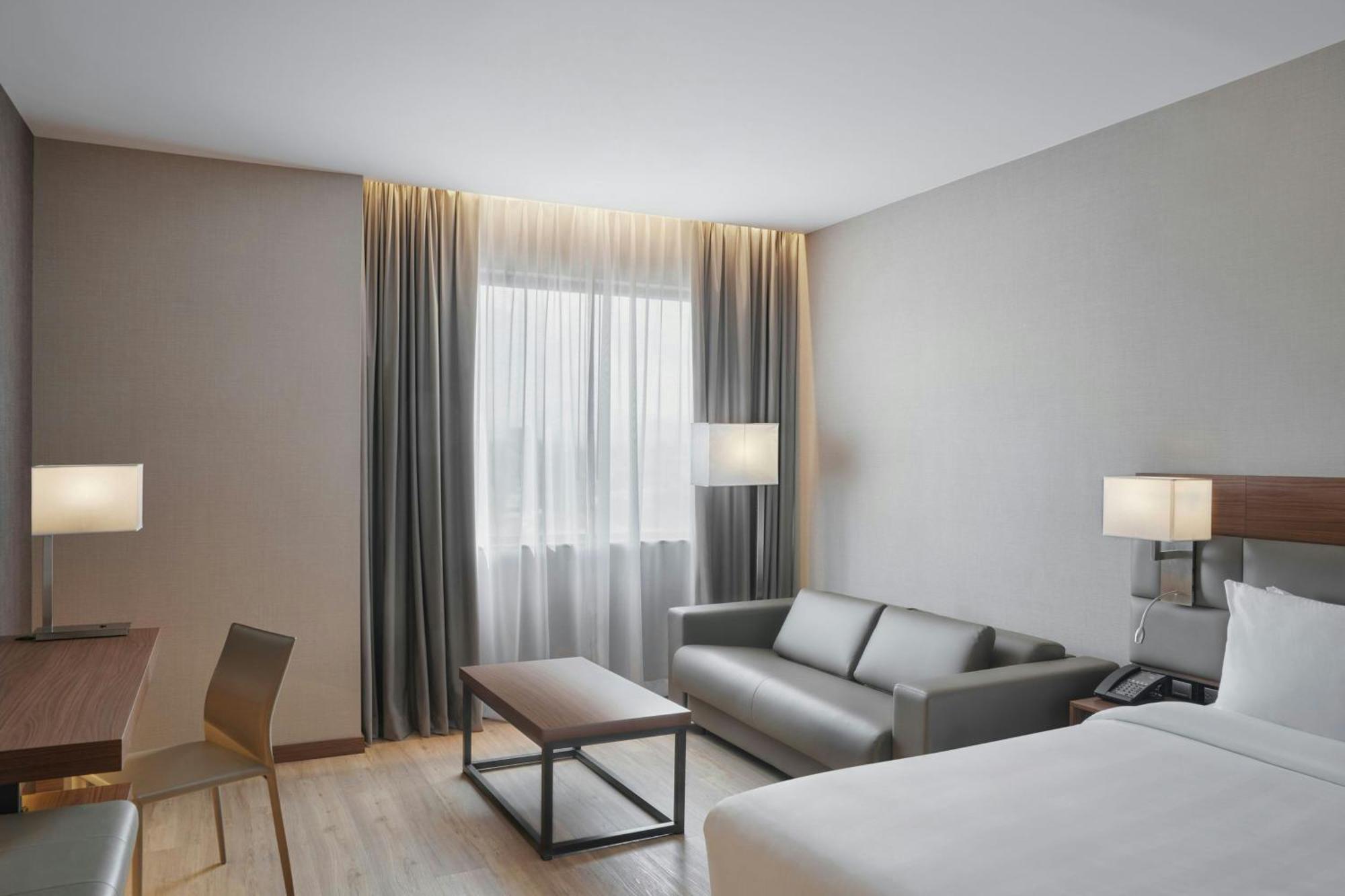 Ac Hotel By Marriott Saltillo Exteriör bild