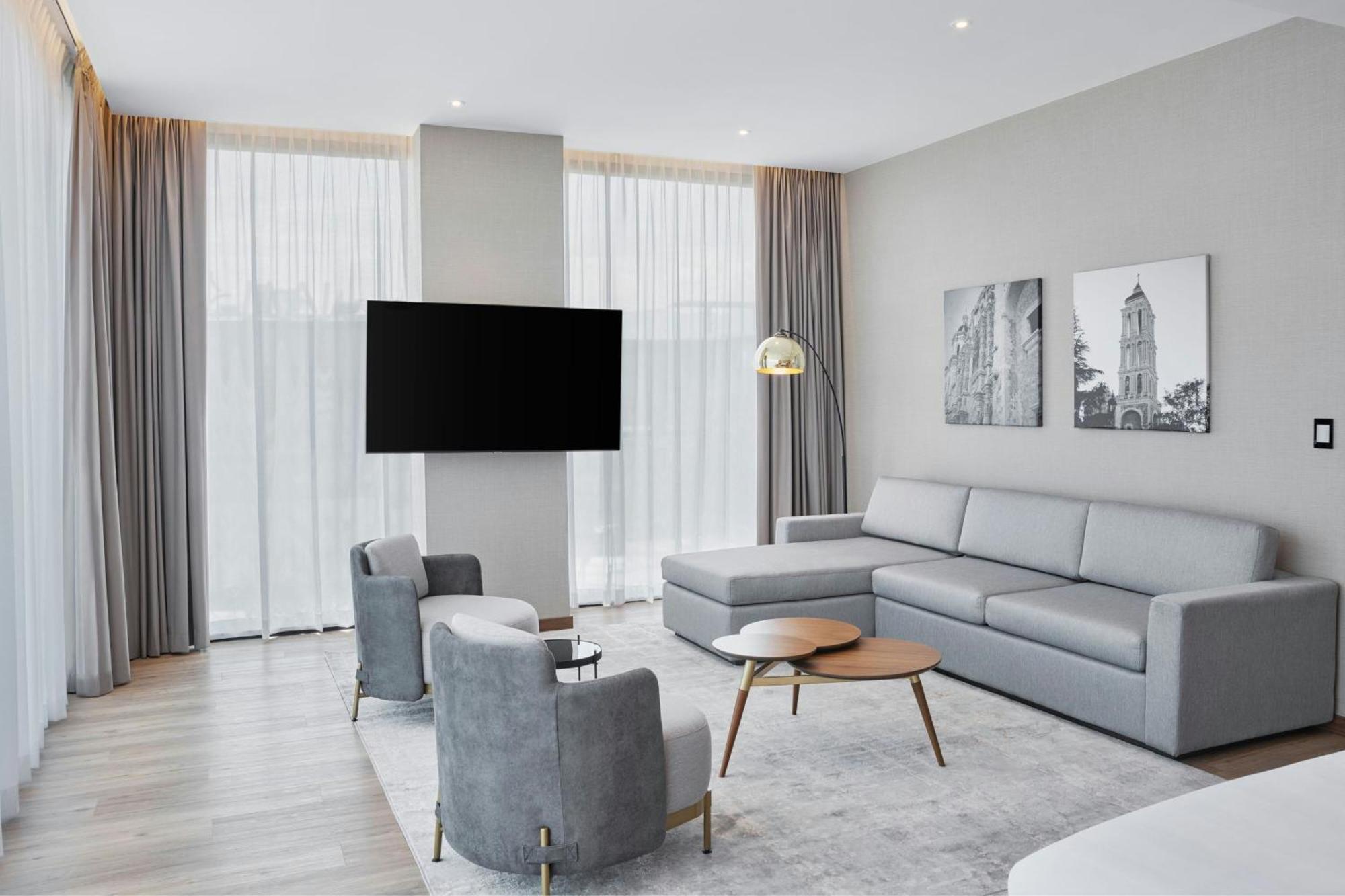 Ac Hotel By Marriott Saltillo Exteriör bild