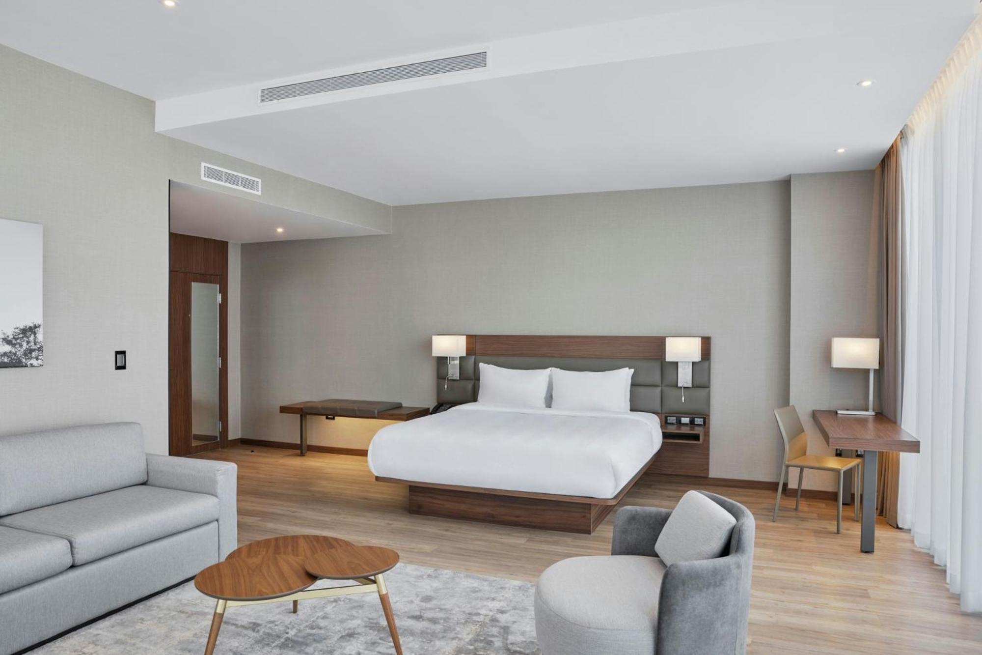 Ac Hotel By Marriott Saltillo Exteriör bild